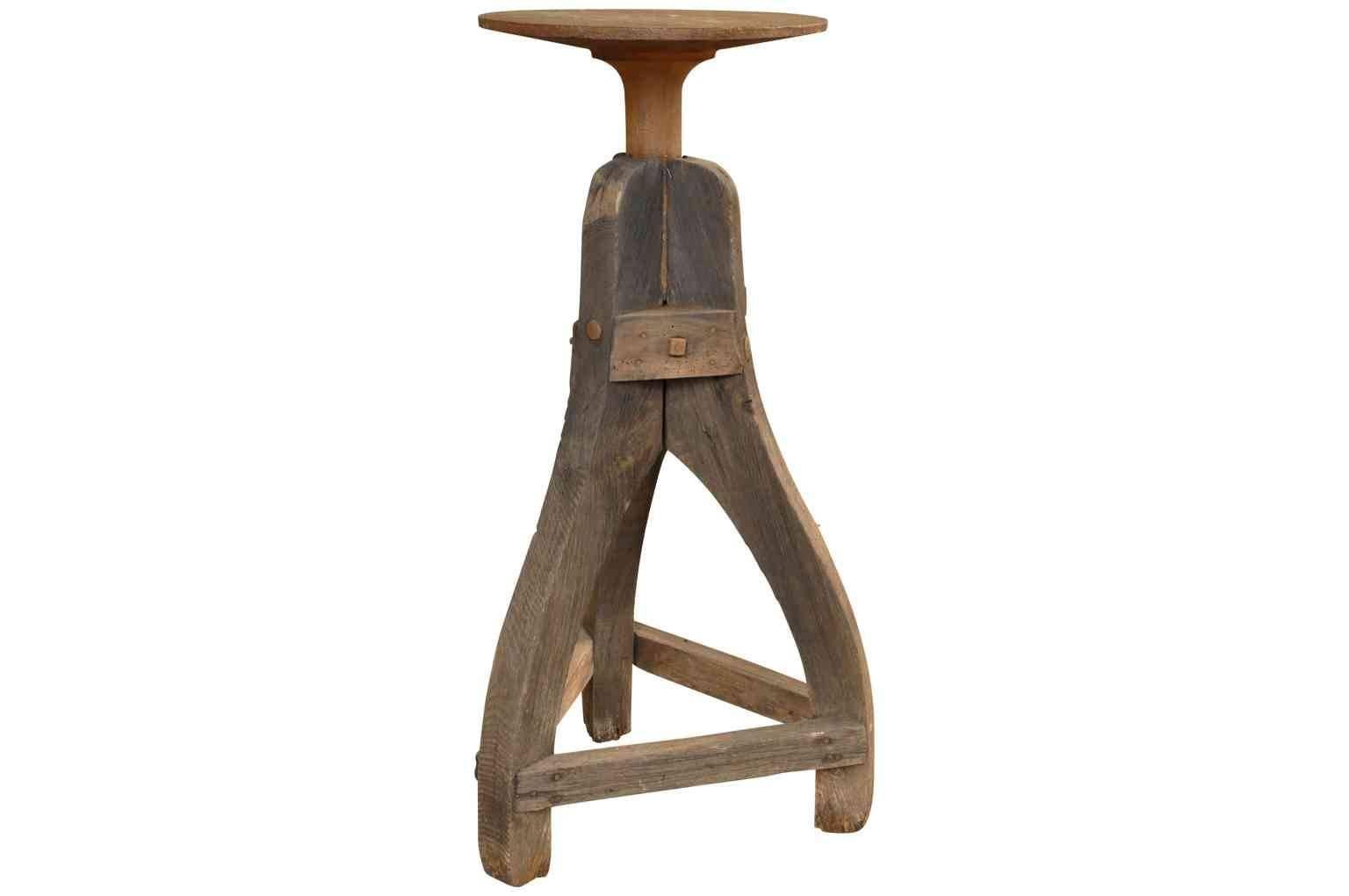 19th Century French Sculptor's Stand In Excellent Condition In Round Top, TX