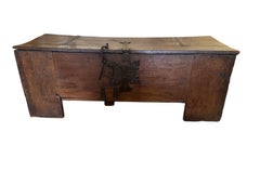 French 15th Century Trunk - Coffre