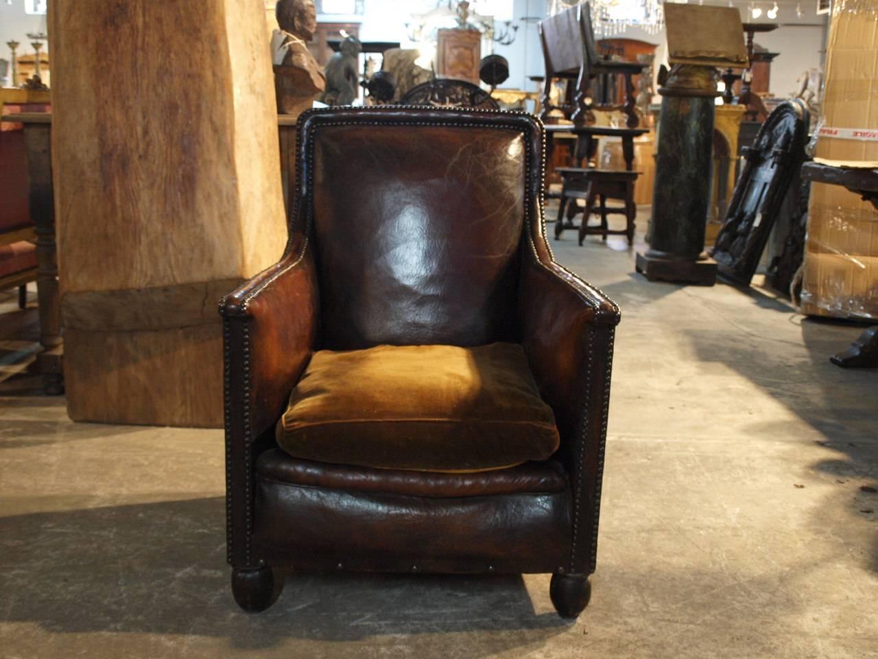 French Art Deco Leather Club Chair In Excellent Condition In Atlanta, GA