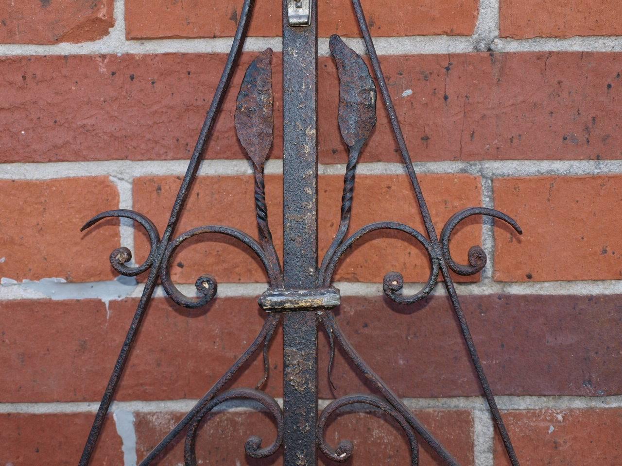 Crucifix de jardin français du 19ème siècle 2
