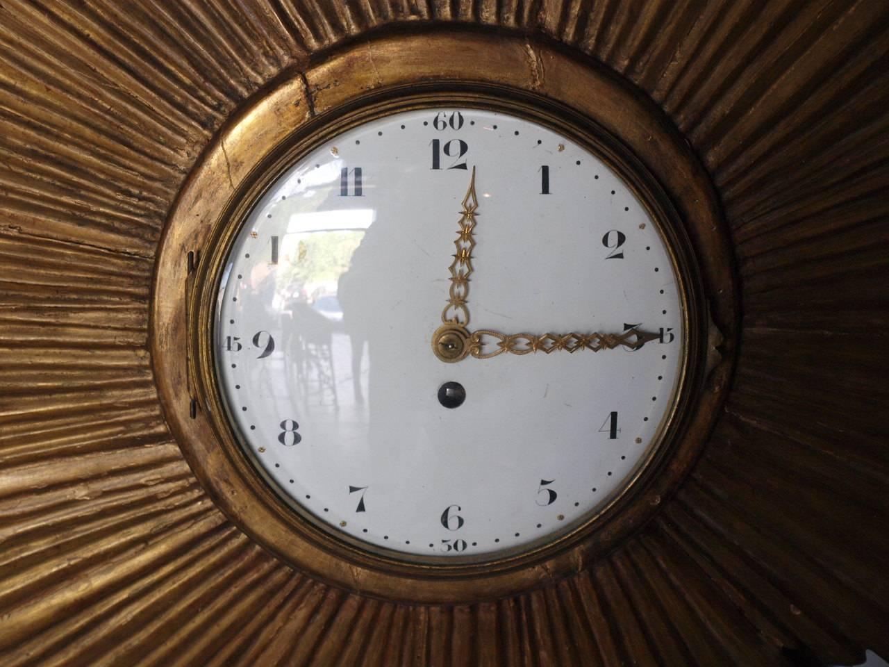 Exceptional and Rare Early 19th Century French Sunburst Clock In Good Condition In Atlanta, GA