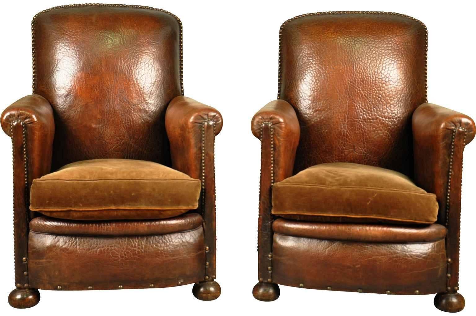 20th Century Pair of French Art Deco Leather Club Chairs