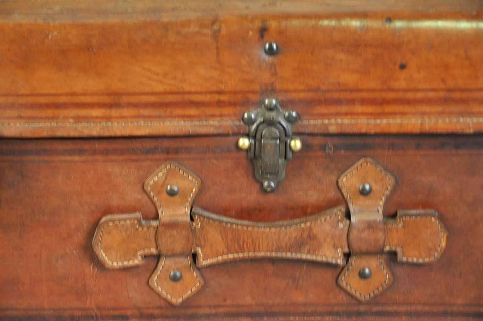 19th Century French Leather Trunk 5
