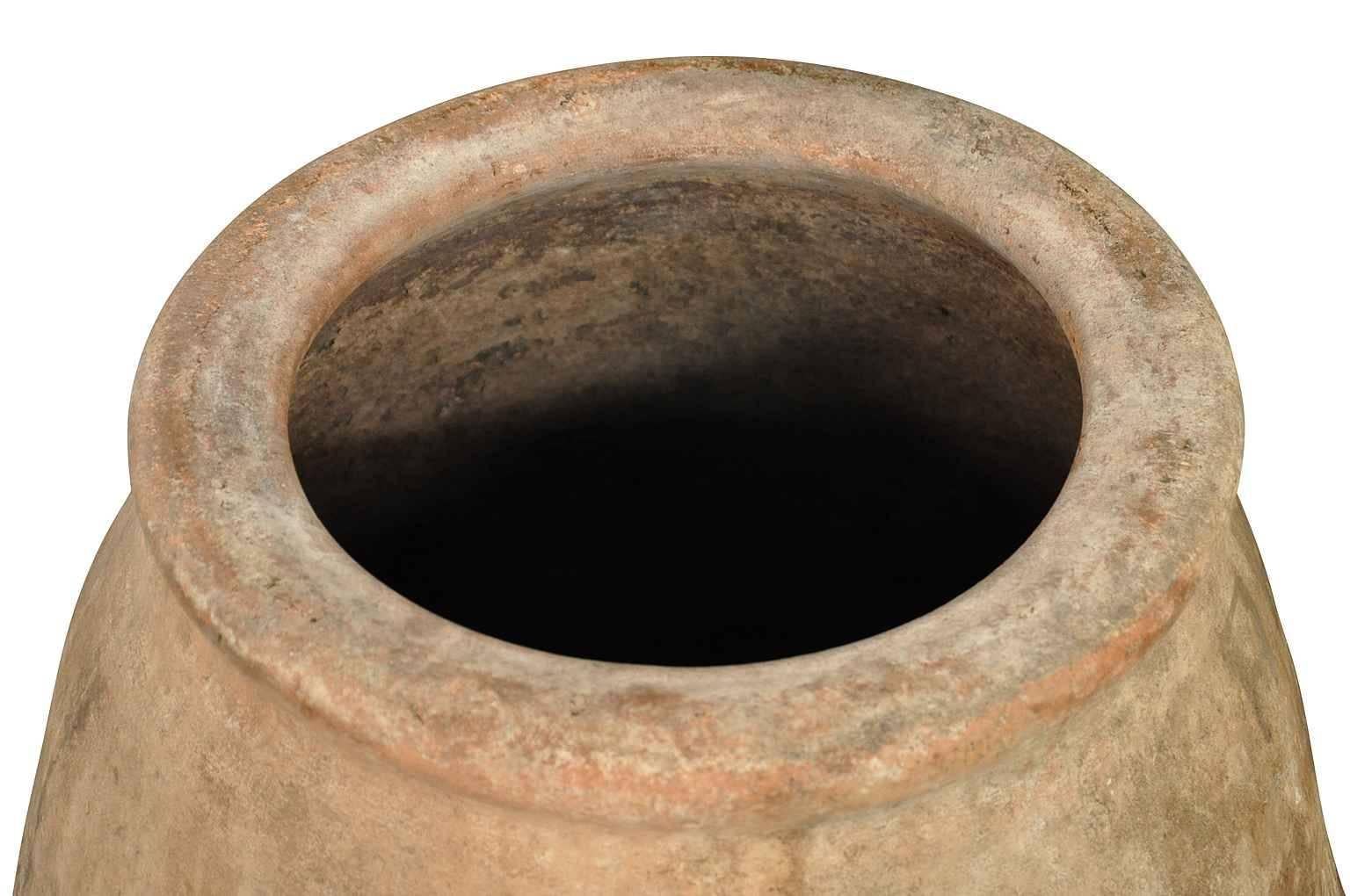 Wonderful Spanish Terracotta Olive Jar In Excellent Condition In Round Top, TX