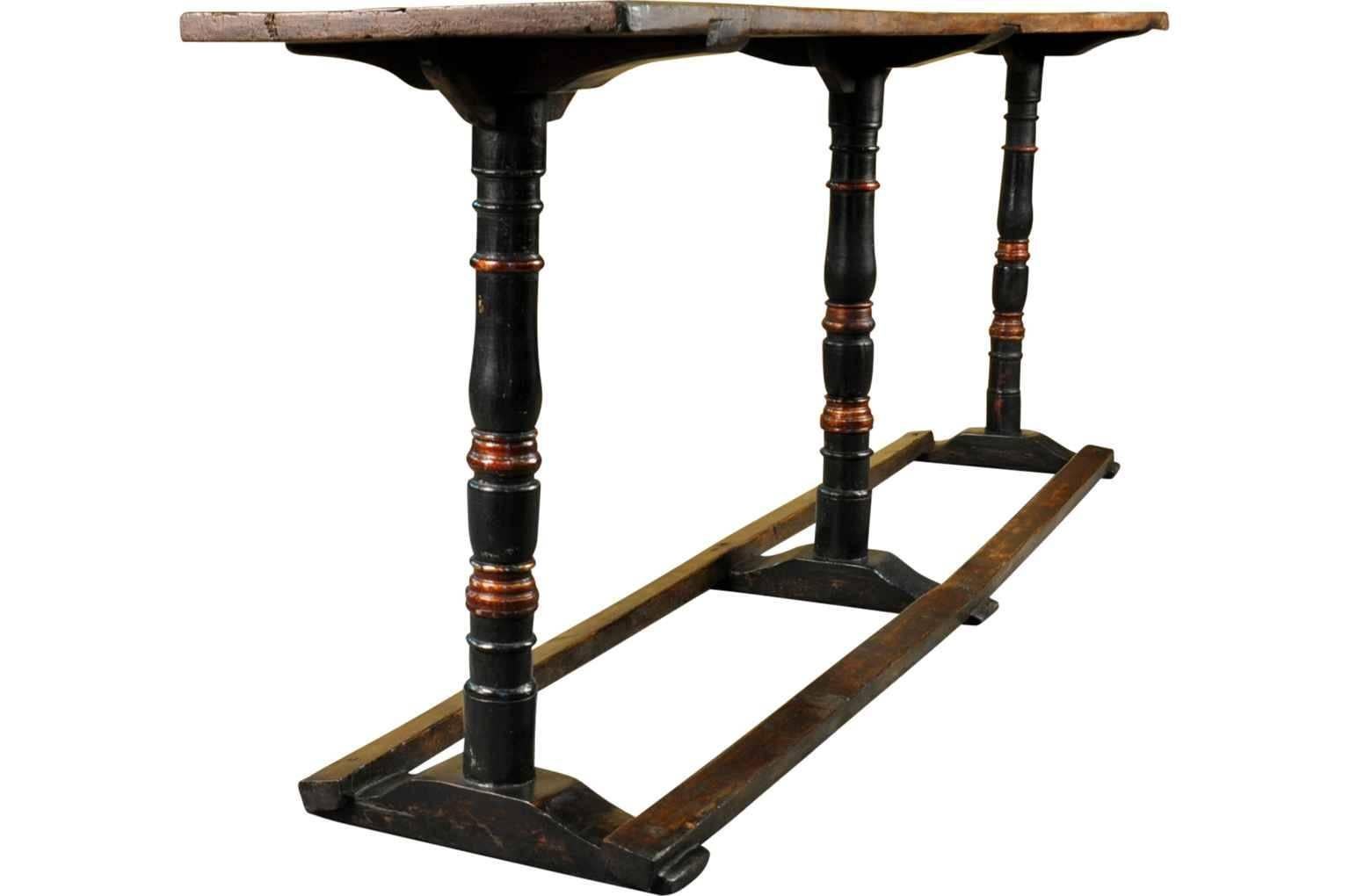 18th Century and Earlier Portuguese 18th Century Console Table