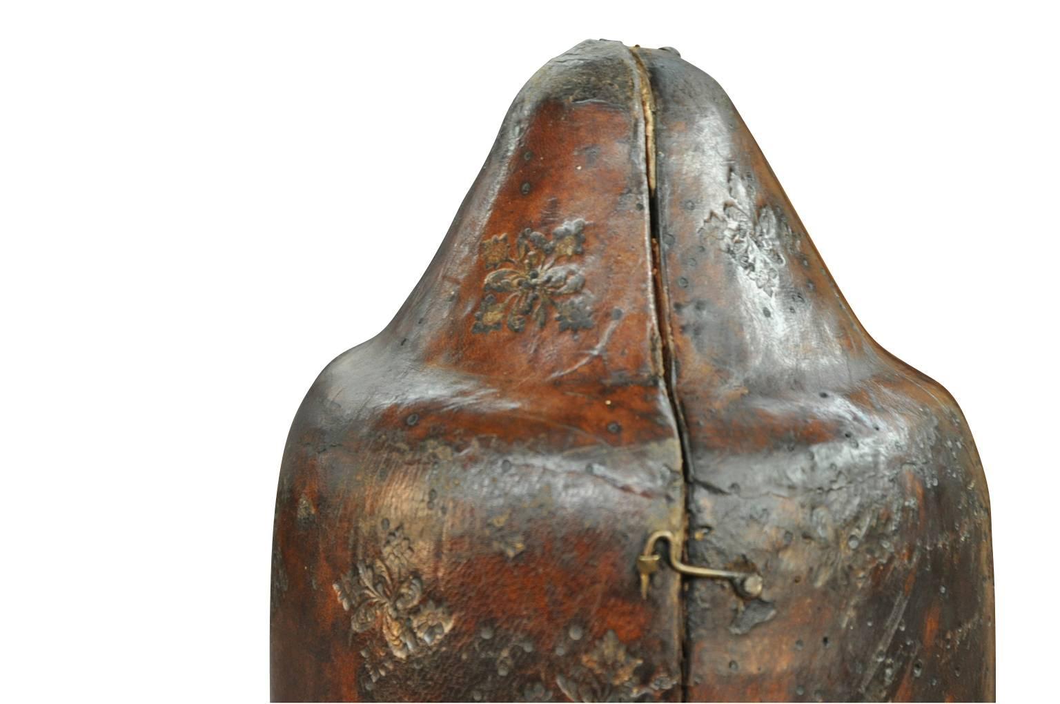 17th Century Leather Case for a Chalice For Sale 1