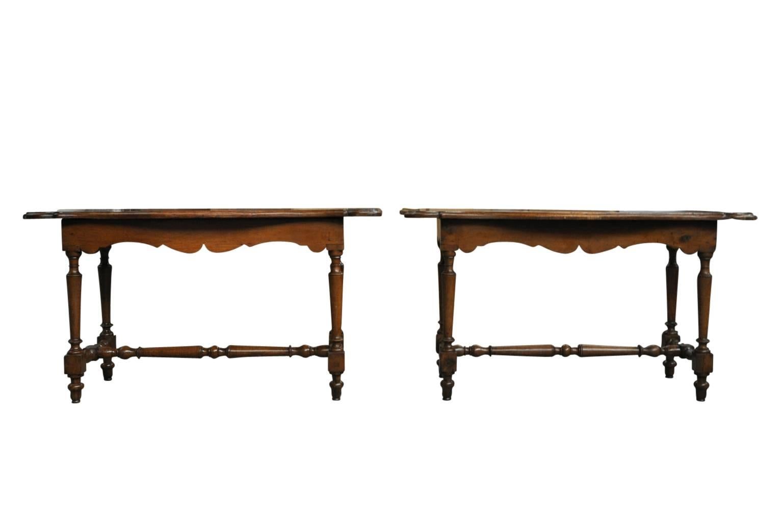 Outstanding Pair of 18th Century Italian Console Tables In Excellent Condition In Atlanta, GA