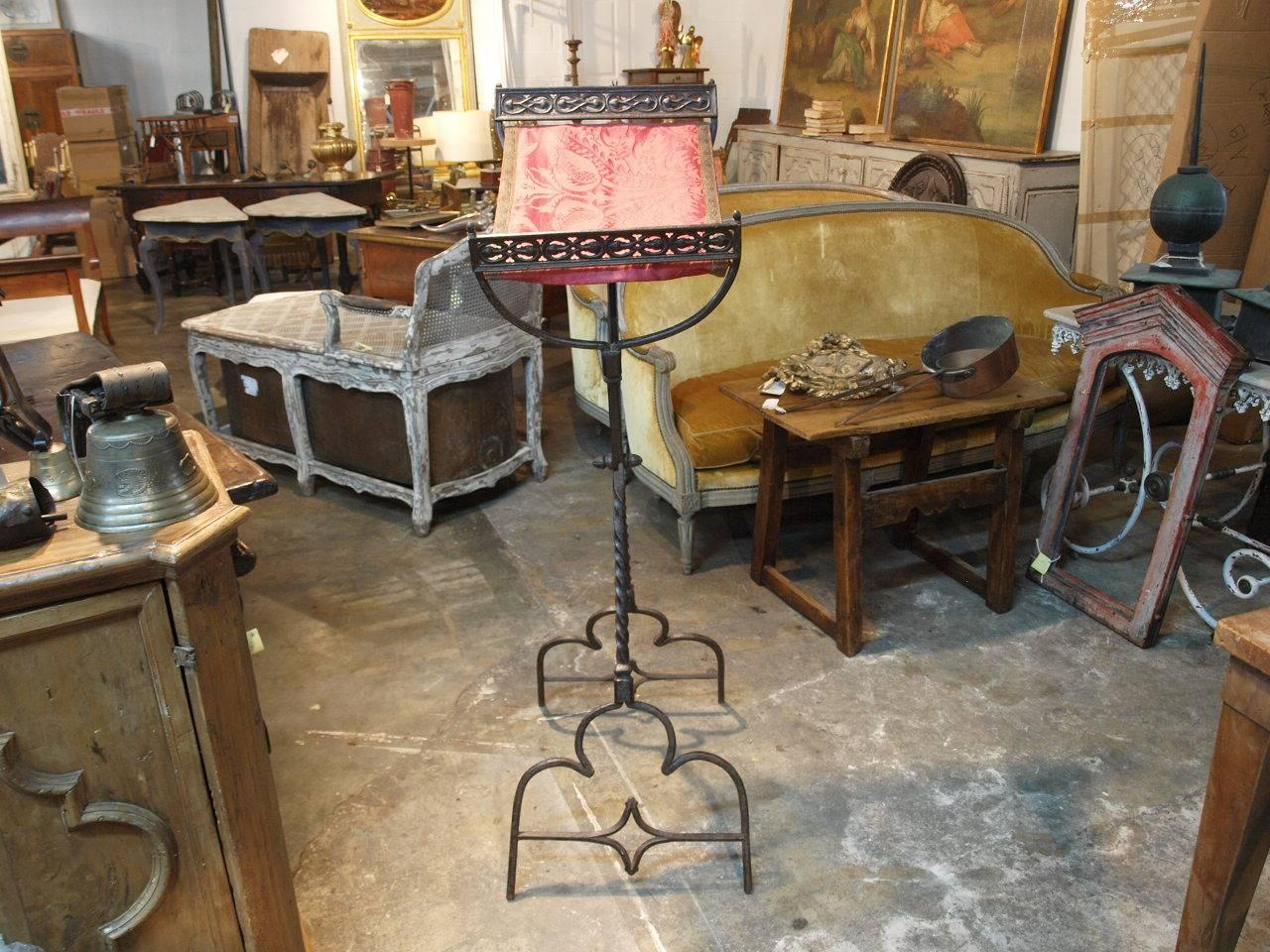 An outstanding 17th century Lutrin, Bible stand, book stand from the South of France. Expertly crafted in hand-forged iron. A stunning piece not only to display a Bible from, but a small painting as well.