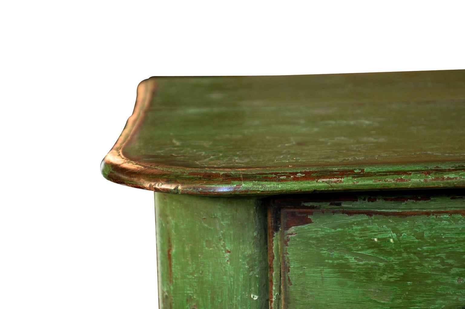 French 18th Century Louis XIV Commode in Painted Wood 4