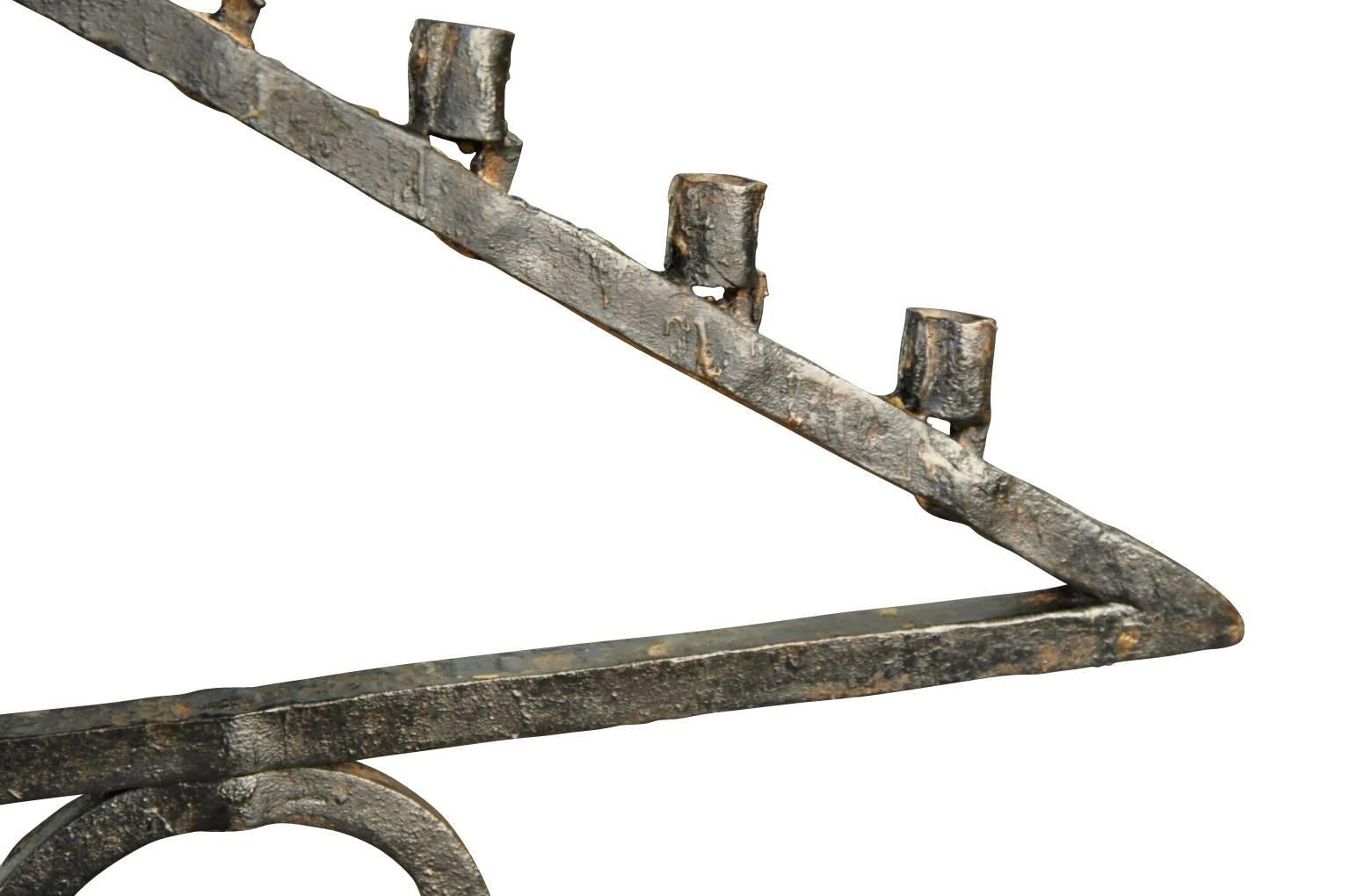 Spanish 18th Century Iron Torchere In Good Condition For Sale In Atlanta, GA