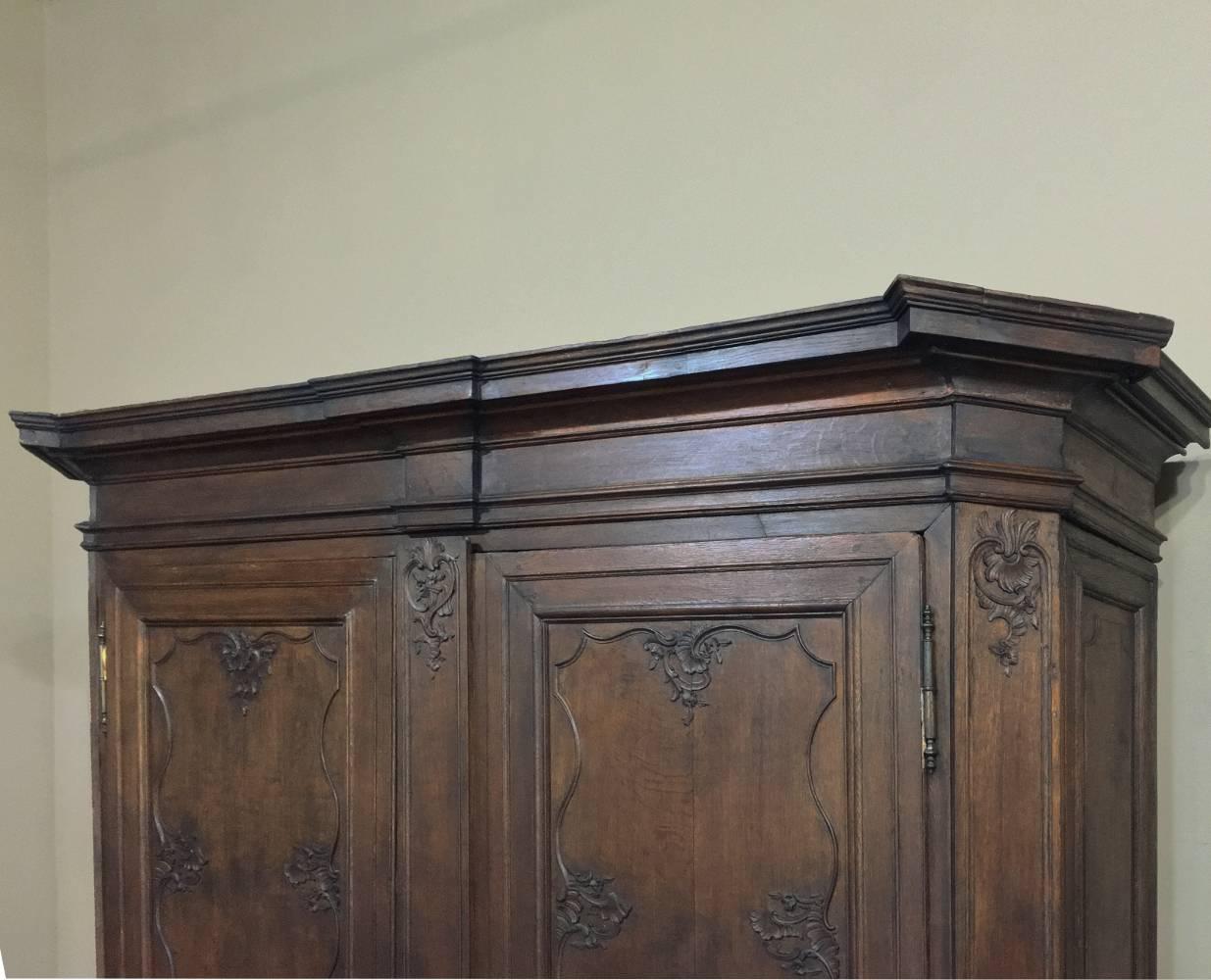 18th Century Antique Country French Oak Grand Chateaux Armoire In Excellent Condition In Dallas, TX