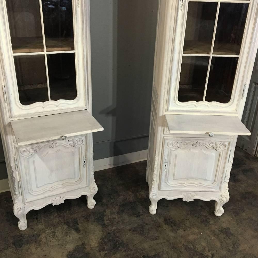 Early 20th Century Pair of Antique Country French Painted Louis XV Vitrines ~ Bookcases