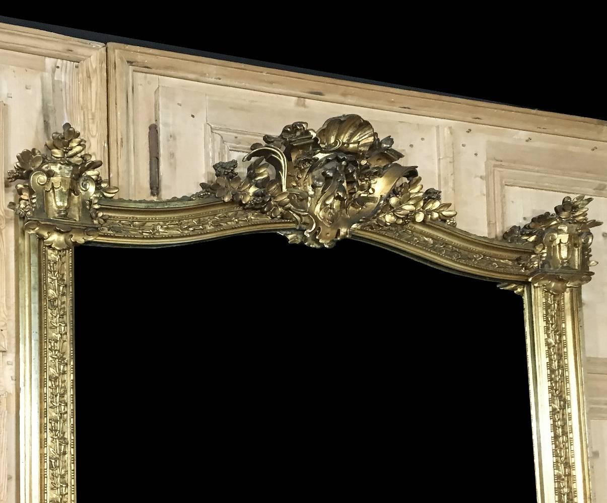 19th Century French Napoleon III Gilded Mirror In Excellent Condition In Dallas, TX