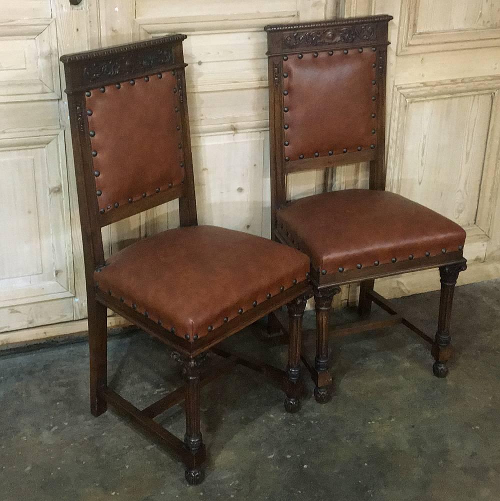 Set of Twelve Italian Neoclassical Hand-Carved Walnut Chairs with Leather 3