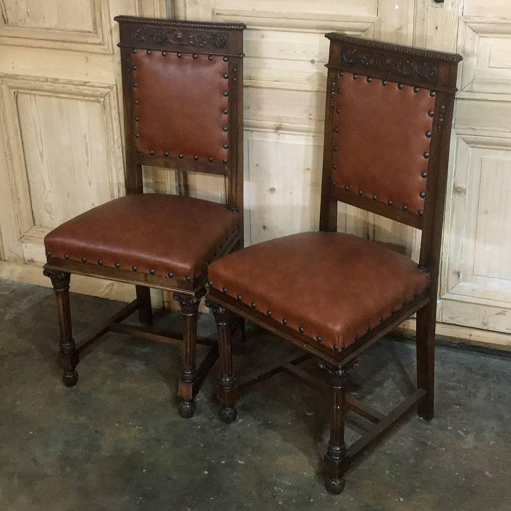 Set of Twelve Italian Neoclassical Hand-Carved Walnut Chairs with Leather 4