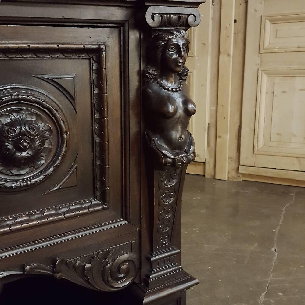 Antique Italian Renaissance Hand-Carved Walnut Buffet with Display Shelf 3