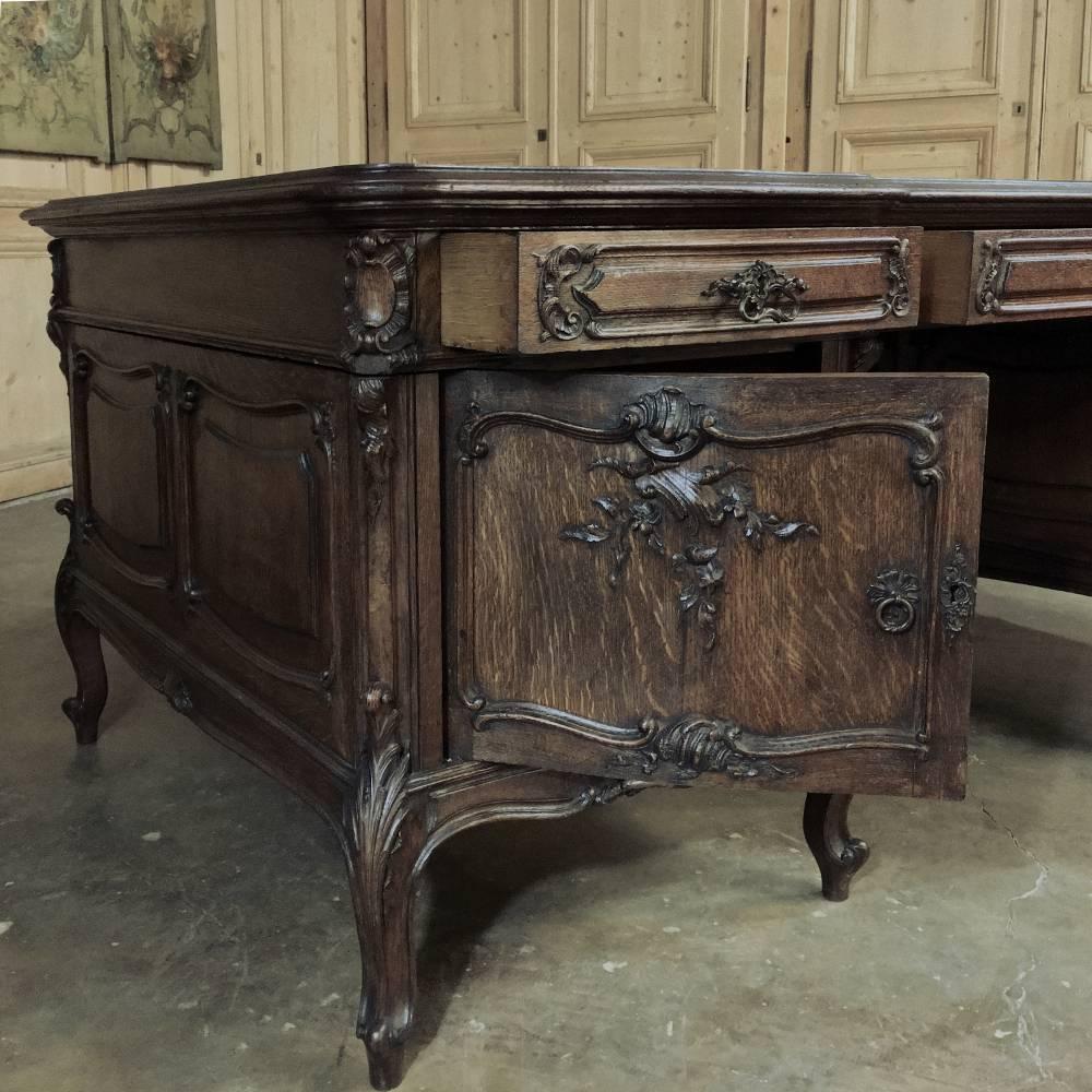 Antique Country French Sculpted Oak Partner's Desk with Faux Leather Top In Excellent Condition In Dallas, TX