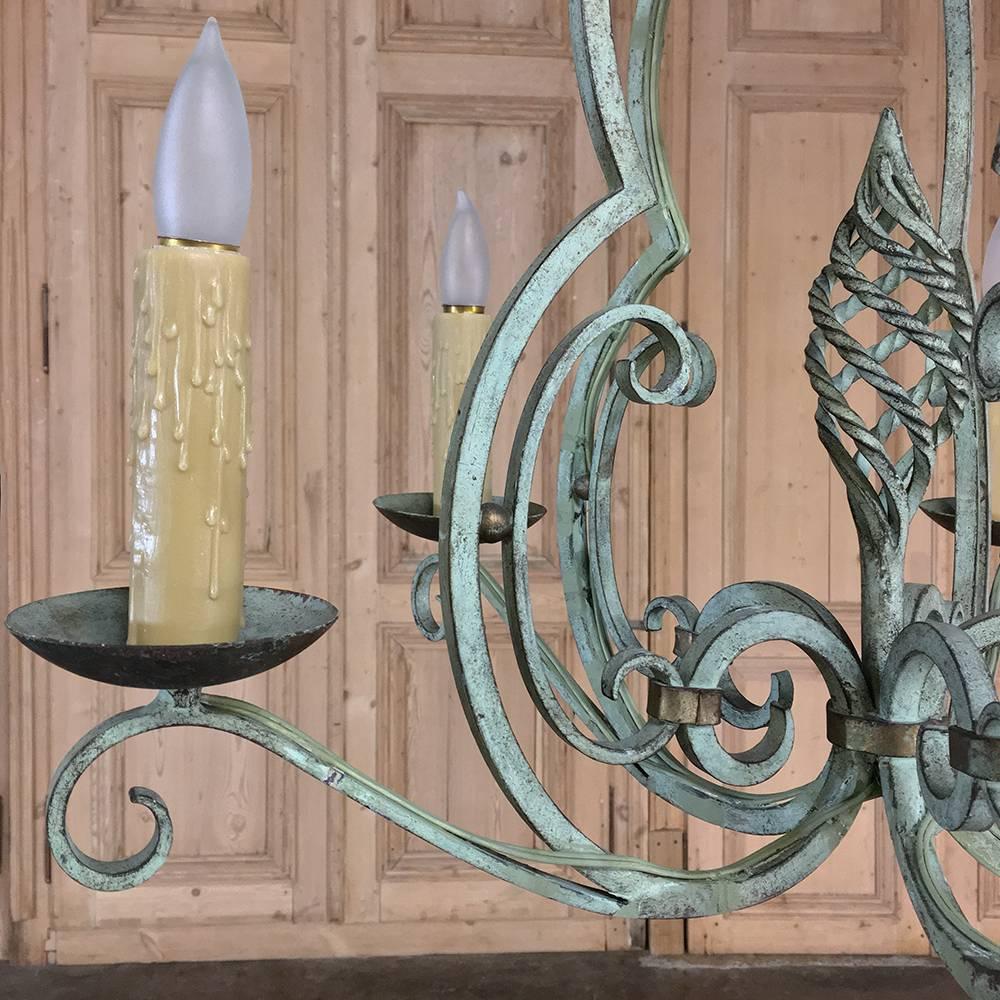 Antique Country French Painted Hand Forged Wrought Iron Chandelier In Excellent Condition In Dallas, TX