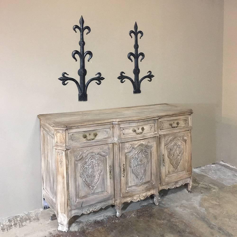 Pair of 18th Century Wrought Iron Fleur De Lys Architectural Wall Decorations 1