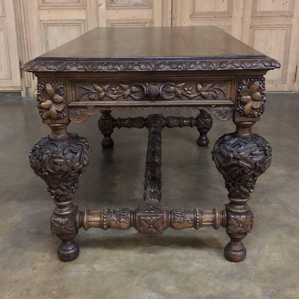 Mid-19th Century 19th Century French Renaissance Revival Hand Carved Oak Desk