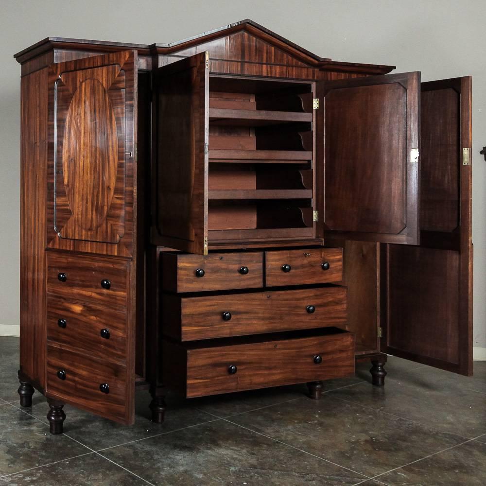 19th Century Antique English Georgian Style Mahogany Linen Press or Cabinet In Excellent Condition In Dallas, TX