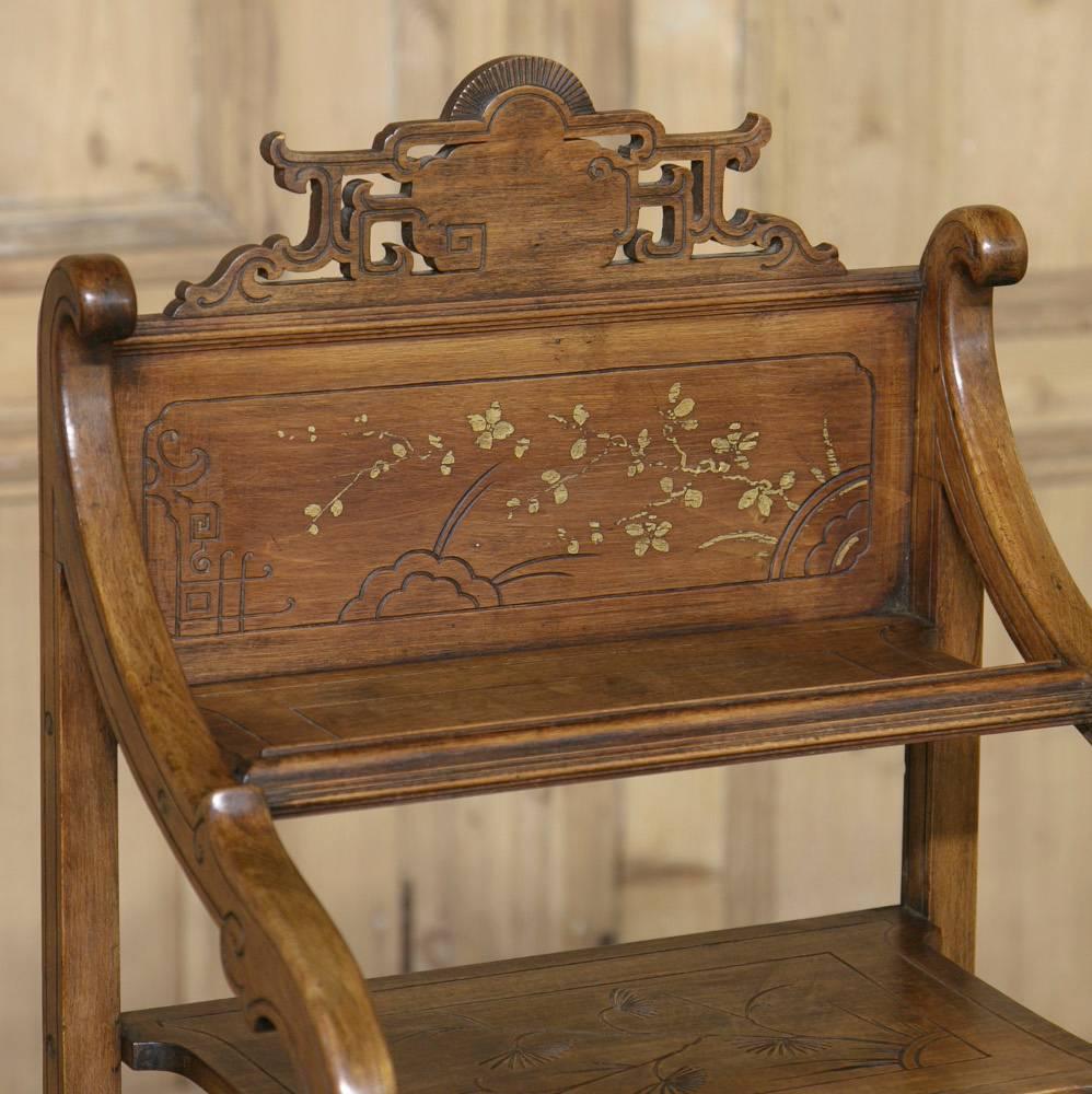 19th century French chinoiserie music stand was handcrafted from select French walnut and inlaid with a Chinese-influenced satinwood design.
circa 1870s
Measures: 48.5 H x 19 W x 12 D.