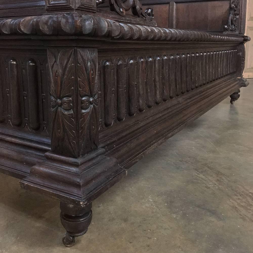 19th Century Renaissance French Hand-Carved Oak Bed 4