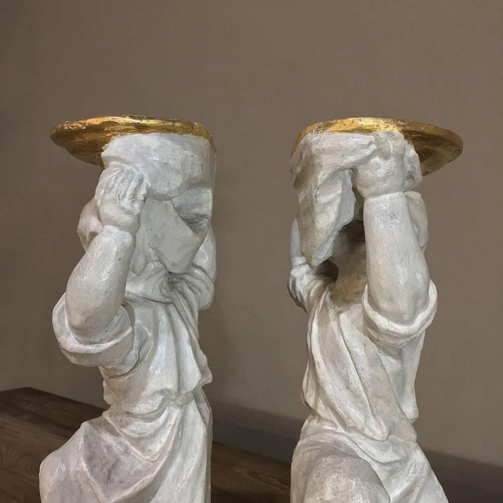 Pair of 19th Century Italian Painted Statues of Cherubs For Sale 1