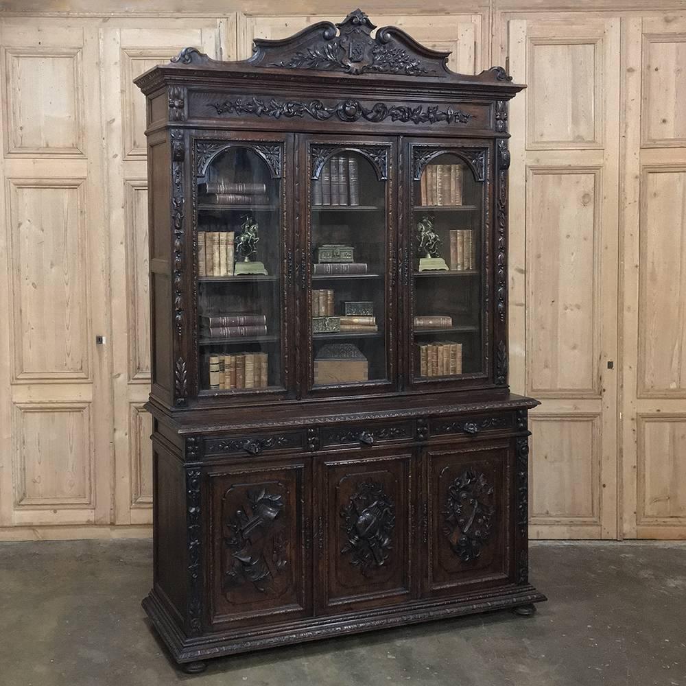 Oak 19th Century French Renaissance Triple Bookcase