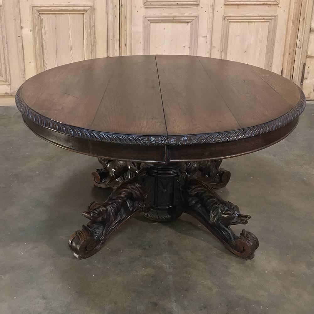 19th Century French Hunt Style Oval Coffee Table with Animal Carvings 3