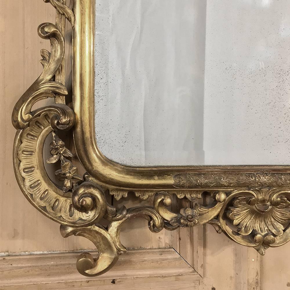 Mid-19th Century Italian Baroque Giltwood Mirror For Sale 1