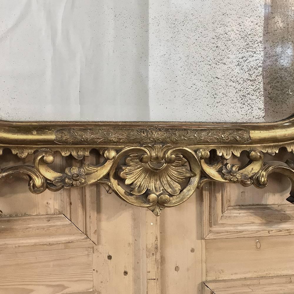 Mid-19th Century Italian Baroque Giltwood Mirror For Sale 2
