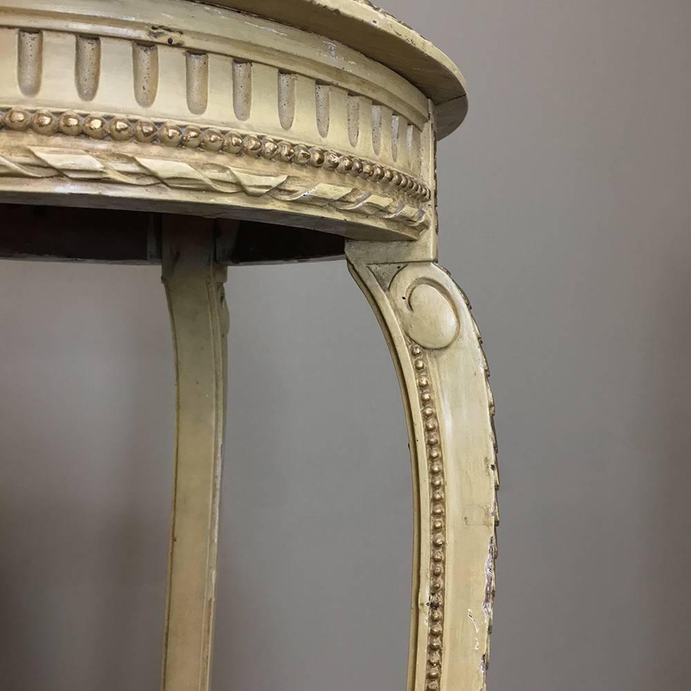 Pair of 19th Century Italian Neoclassical Painted Pedestals In Good Condition In Dallas, TX