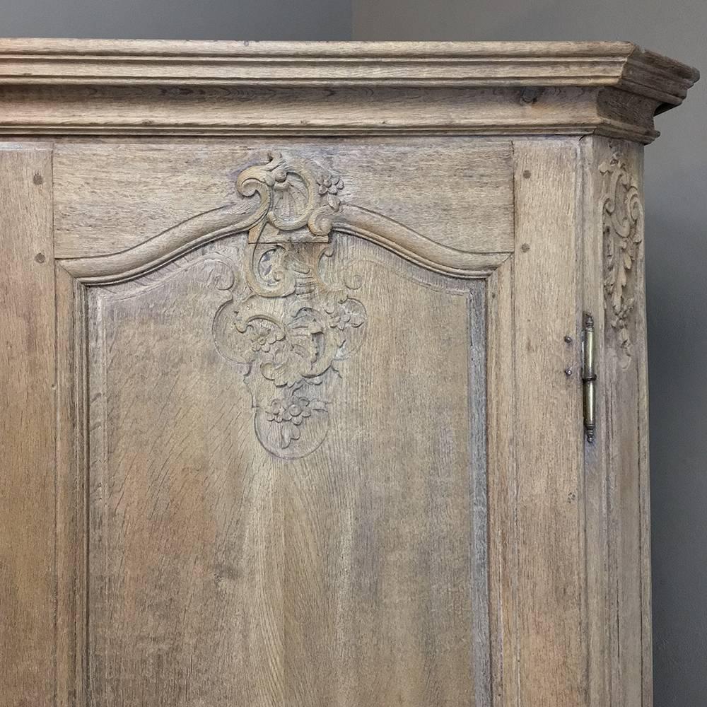 Early 19th Century French Regence Stripped Oak Armoire 1