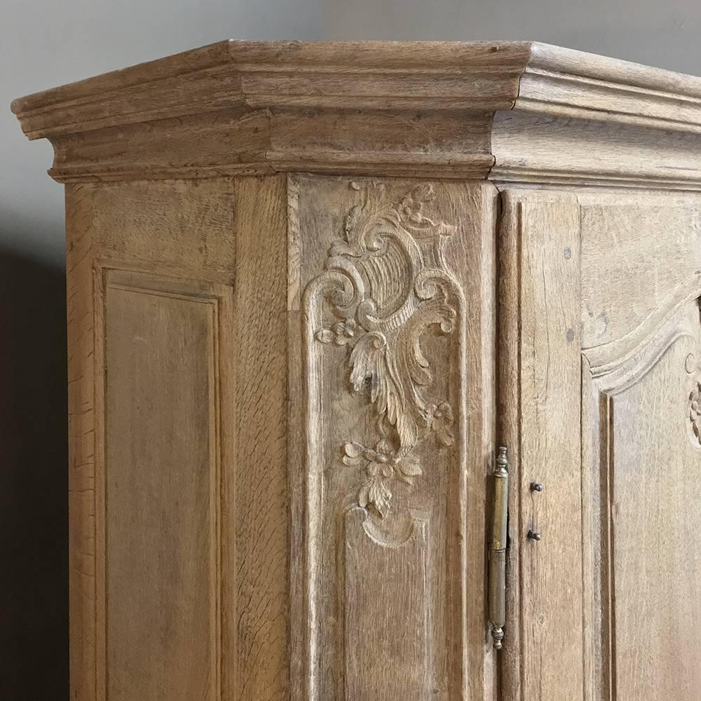 Early 19th Century French Regence Stripped Oak Armoire 5