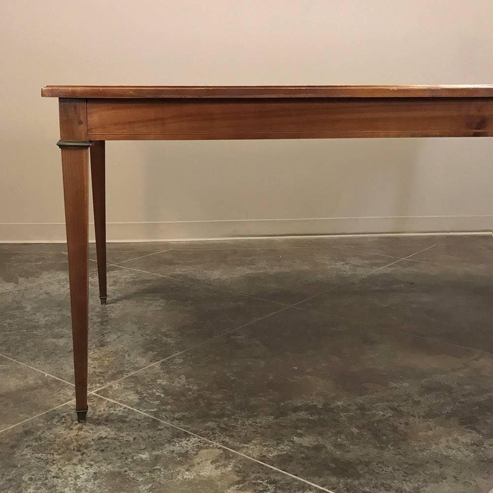 19th Century French Directoire Cherrywood Dining Table 2