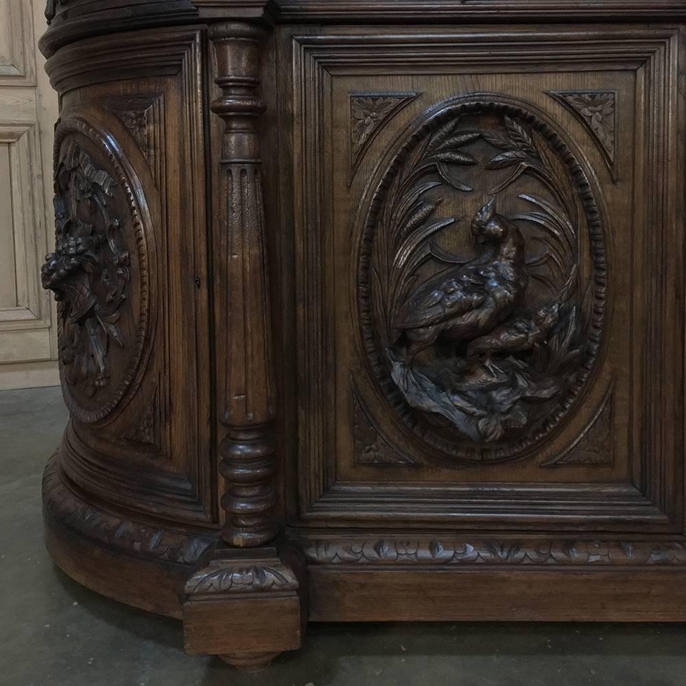 19th Century French Renaissance Hunt Buffet In Good Condition In Dallas, TX
