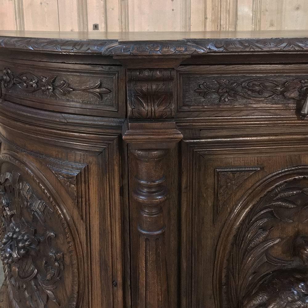 19th Century French Renaissance Hunt Buffet 3