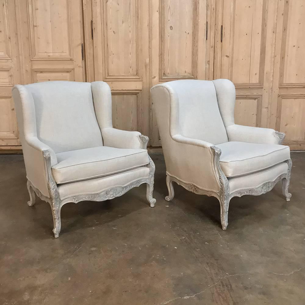 Louis XVI Pair of Antique French Louis XV Painted Linen Upholstered Armchairs, Bergeres