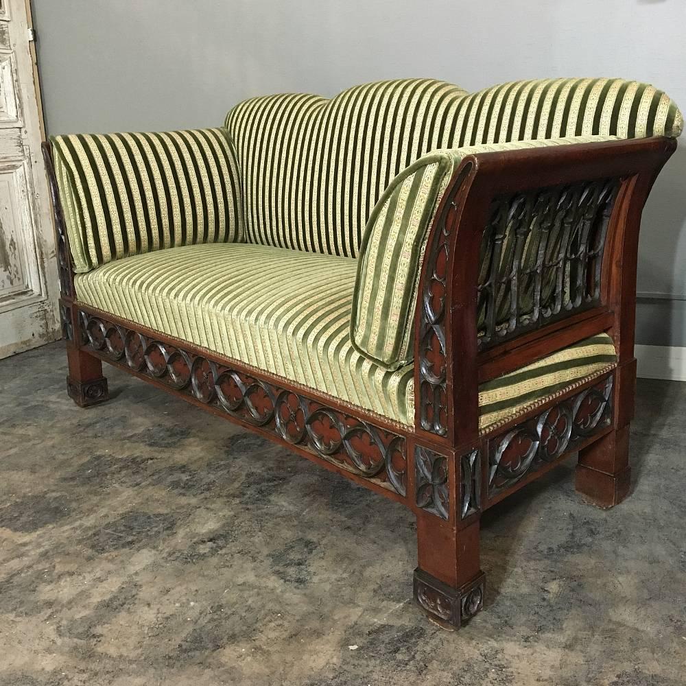 19th Century Biedermeier Gothic Revival Mahogany Sofa In Good Condition In Dallas, TX