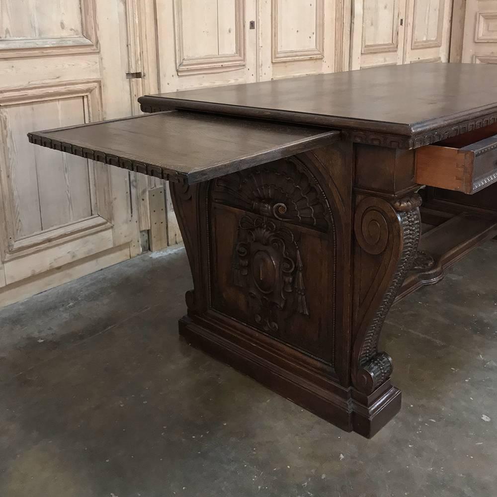 19th Century Italian Renaissance Hand Carved Oak Desk In Good Condition In Dallas, TX