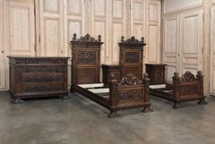 Pair of 19th Century Italian Renaissance Walnut Twin Beds