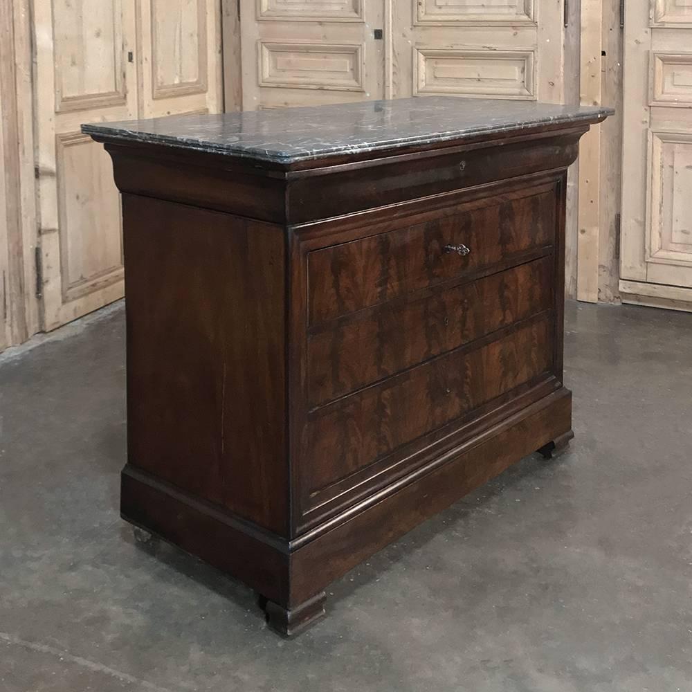 19th Century French Louis Philippe Period Mahogany Marble-Top Commode In Good Condition In Dallas, TX