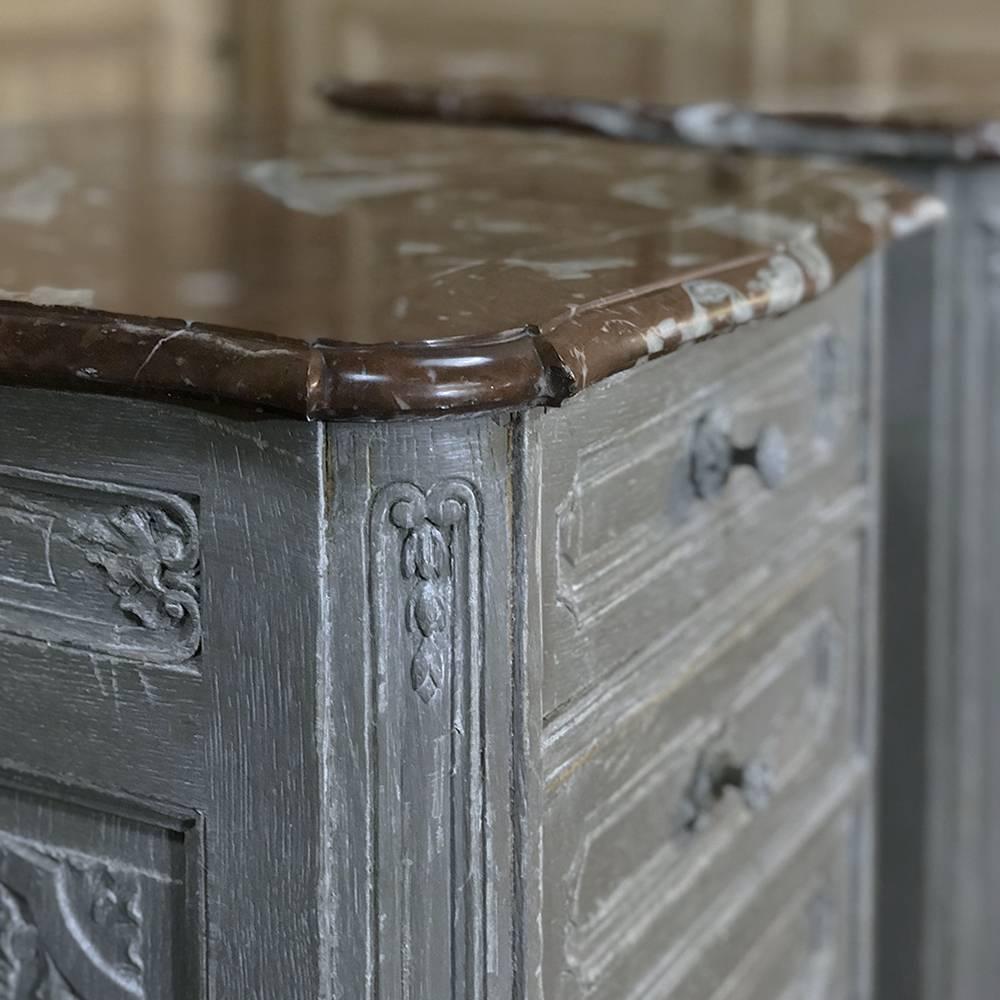 Pair of 19th Century French Regence Marble-Top Painted Nightstands In Good Condition In Dallas, TX