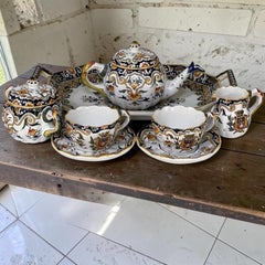 Servicio de té de 8 piezas pintado a mano en loza francesa del siglo XIX