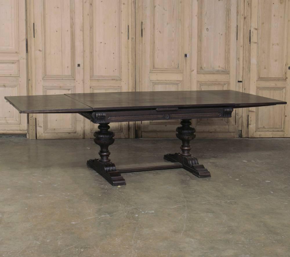 Flemish Renaissance Draw-Leaf Table In Excellent Condition In Dallas, TX