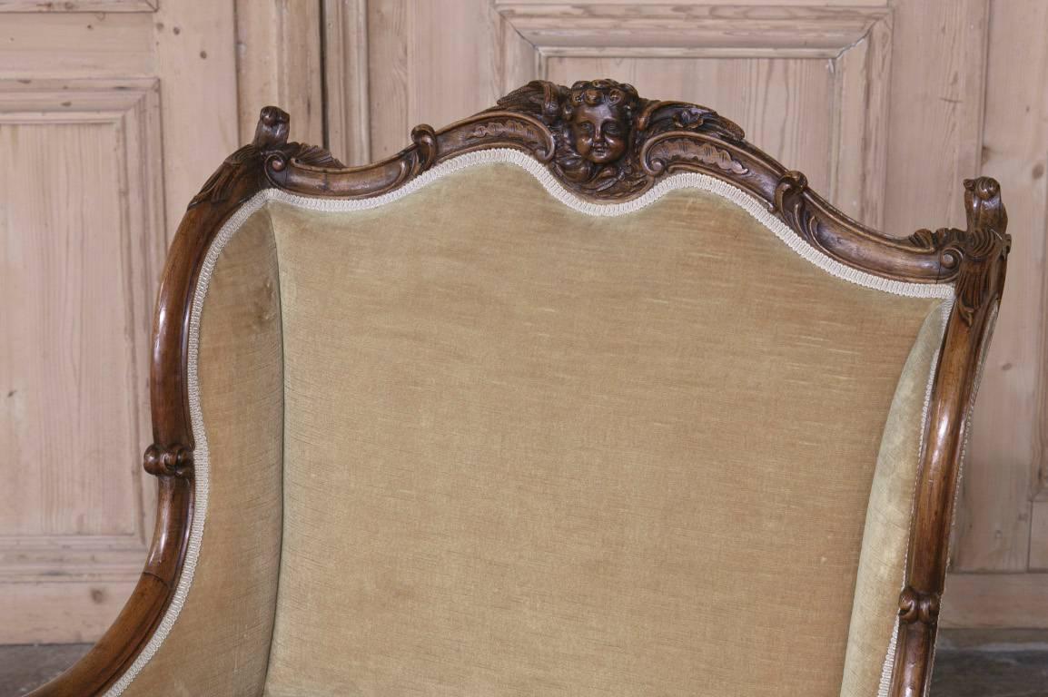 Pair of 19th Century French Walnut Regence Armchairs Bergères In Excellent Condition In Dallas, TX