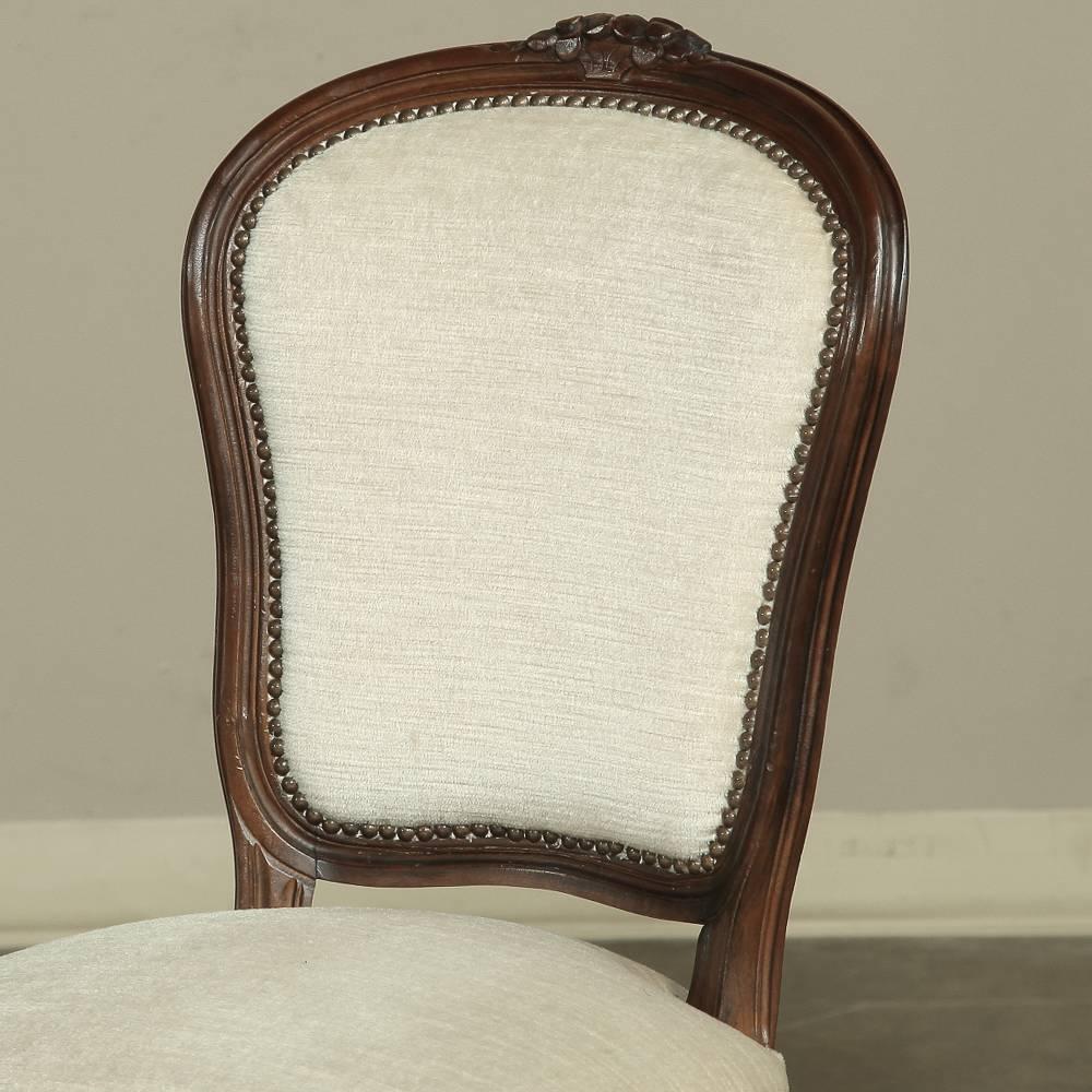 Set of Eight French Walnut White Mohair Louis XV Dining Chairs and Two Armchairs 4