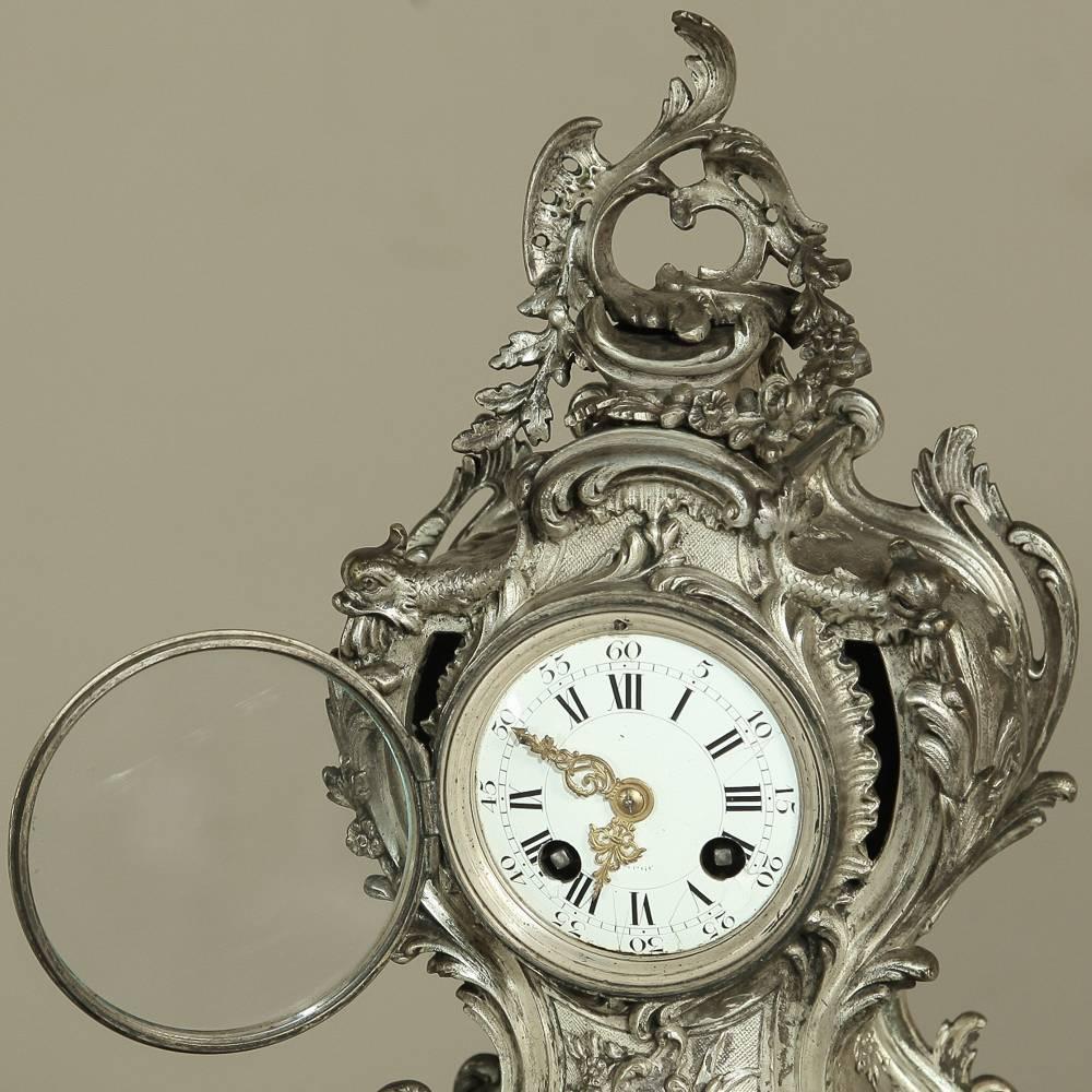 19th Century French Rococo Nickel Washed Bronze Mantel Clock In Excellent Condition In Dallas, TX
