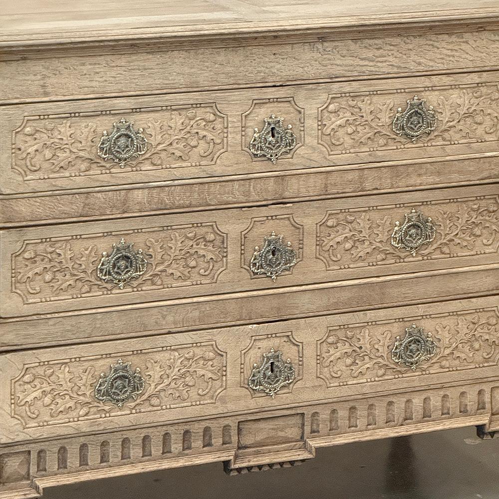 18th Century French Louis XVI Commode in Stripped Oak For Sale 2